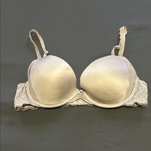 Elegant Cream Lace Bra